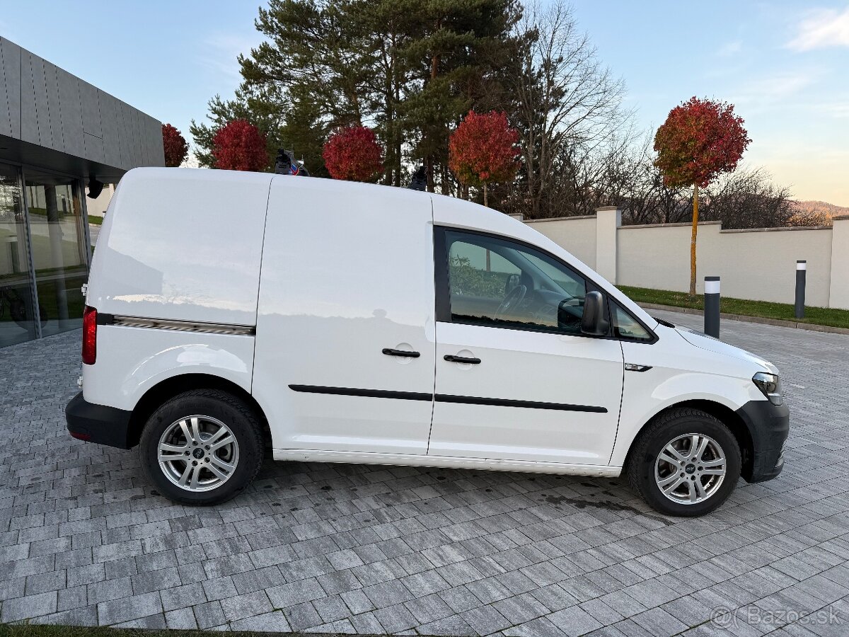 2016 VW Caddy 1.6 TDi - 10