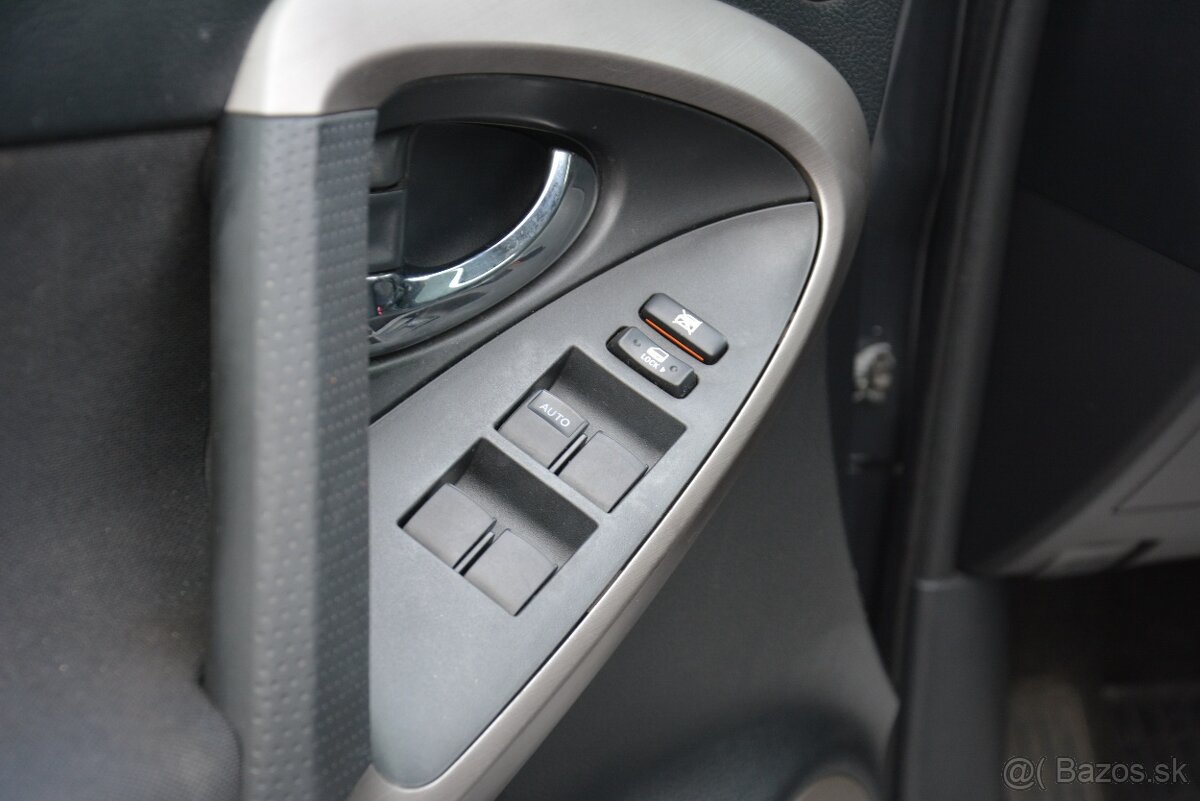 Toyota RAV4 2.00 4×4 VVT-i, 4×4 - 10