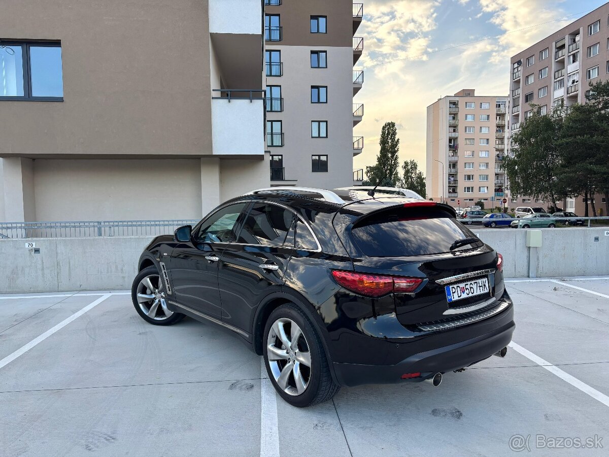 Infiniti FX 30 S premium - 10