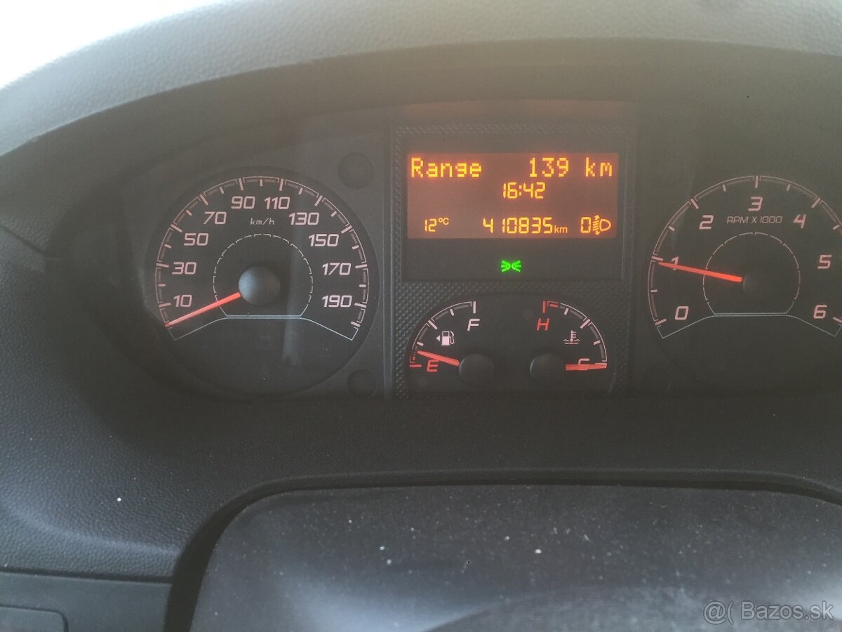 Citroen Jumper 2,2; 96 kW; chladiak - 10