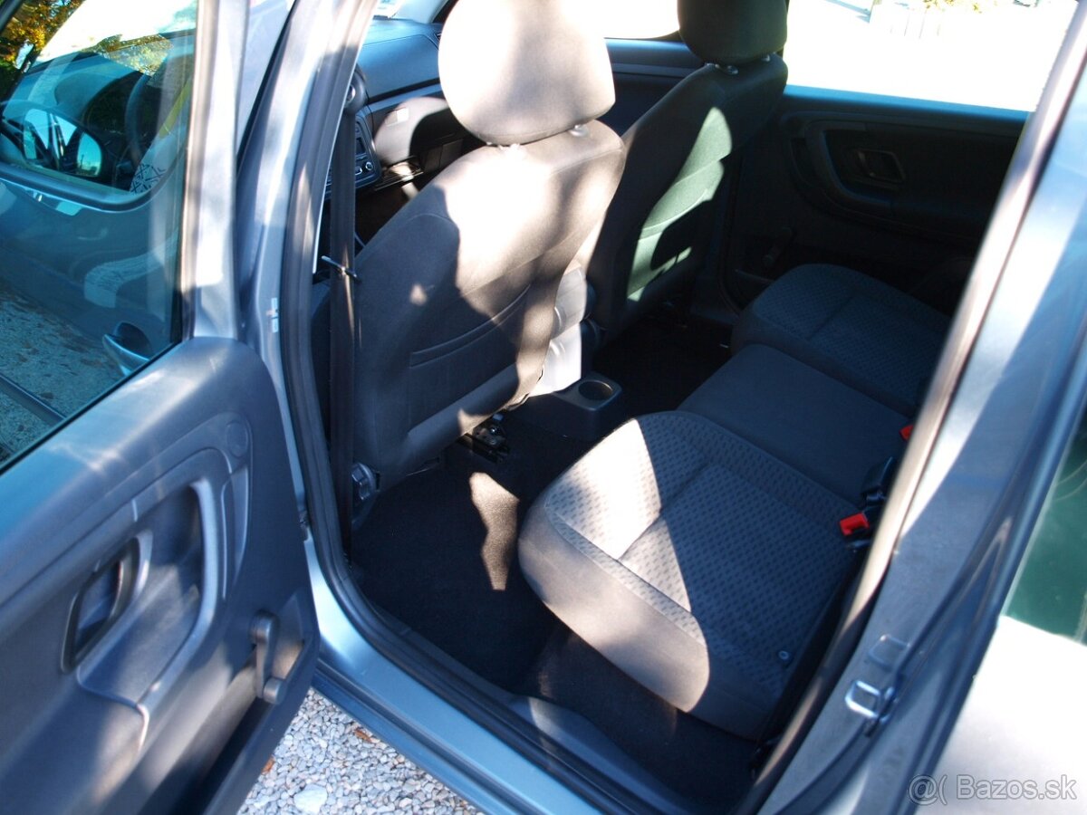 Škoda Roomster 1.2 TSI Comfor - 10