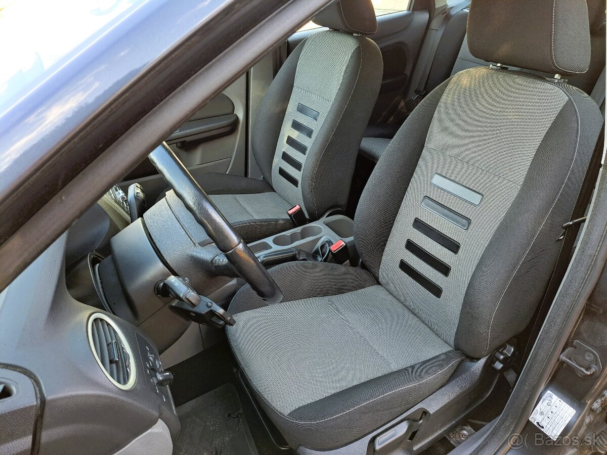 Ford Focus 1.8 16V duratec 92kw,r.v.2010 - 10