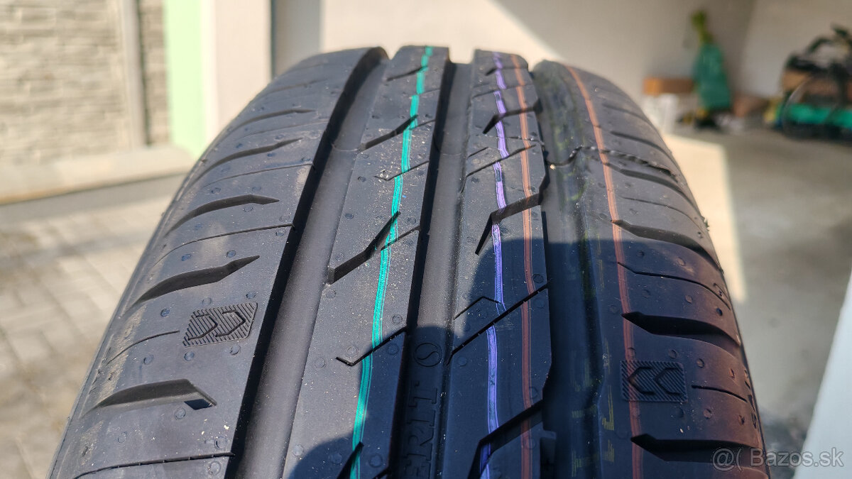 Letné pneu 195/65 R15 --- SEMPERIT , HANKOOK - 10