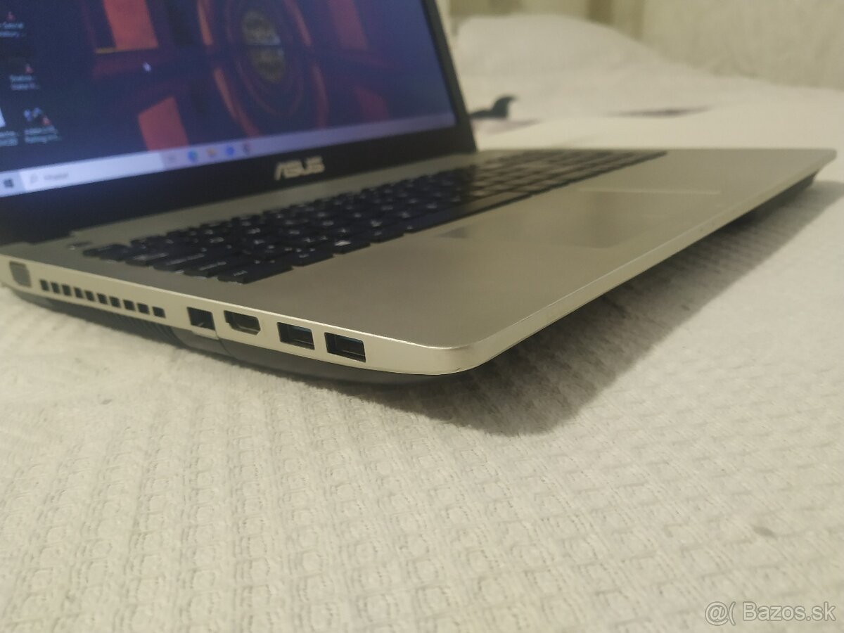 Asus. Intel i7. SSD 256 GB. 16GB.nVidia 8GB. Nová baterka. - 10