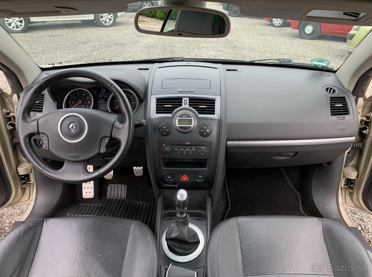 RENAULT MÉGANE CABRIOLET 2.0 16V CC PRIVILÉGE LUXE PANORAMA - 10