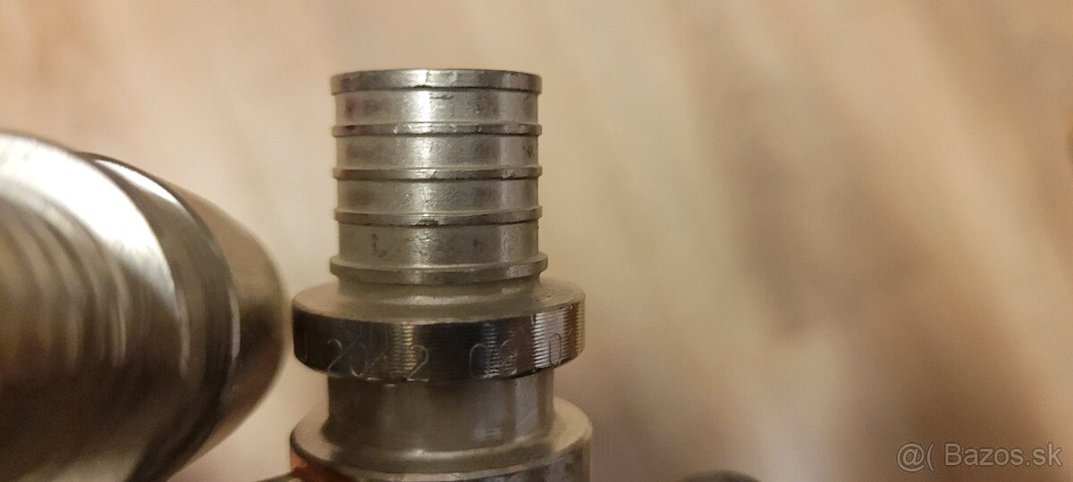 Predam REHAU pripojovacie garnitúry - 10