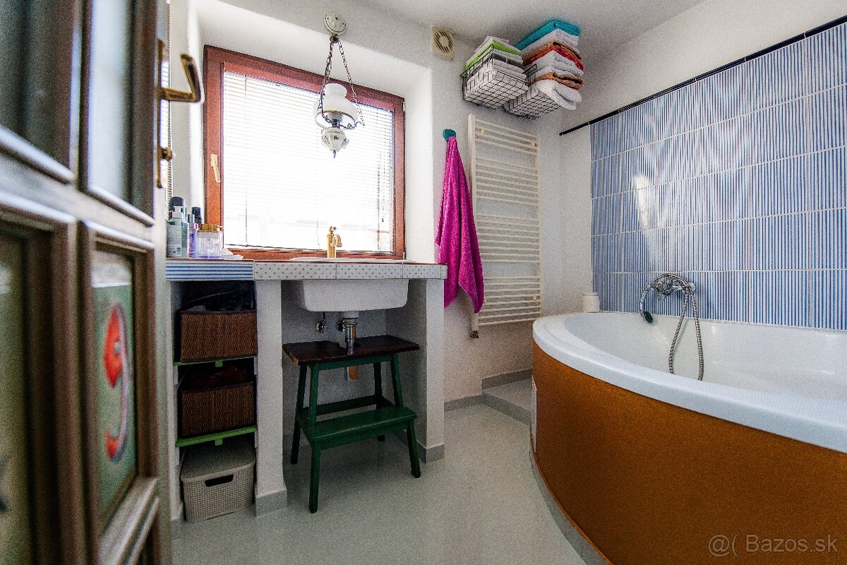 Dom pod storočnou hruškou - 10