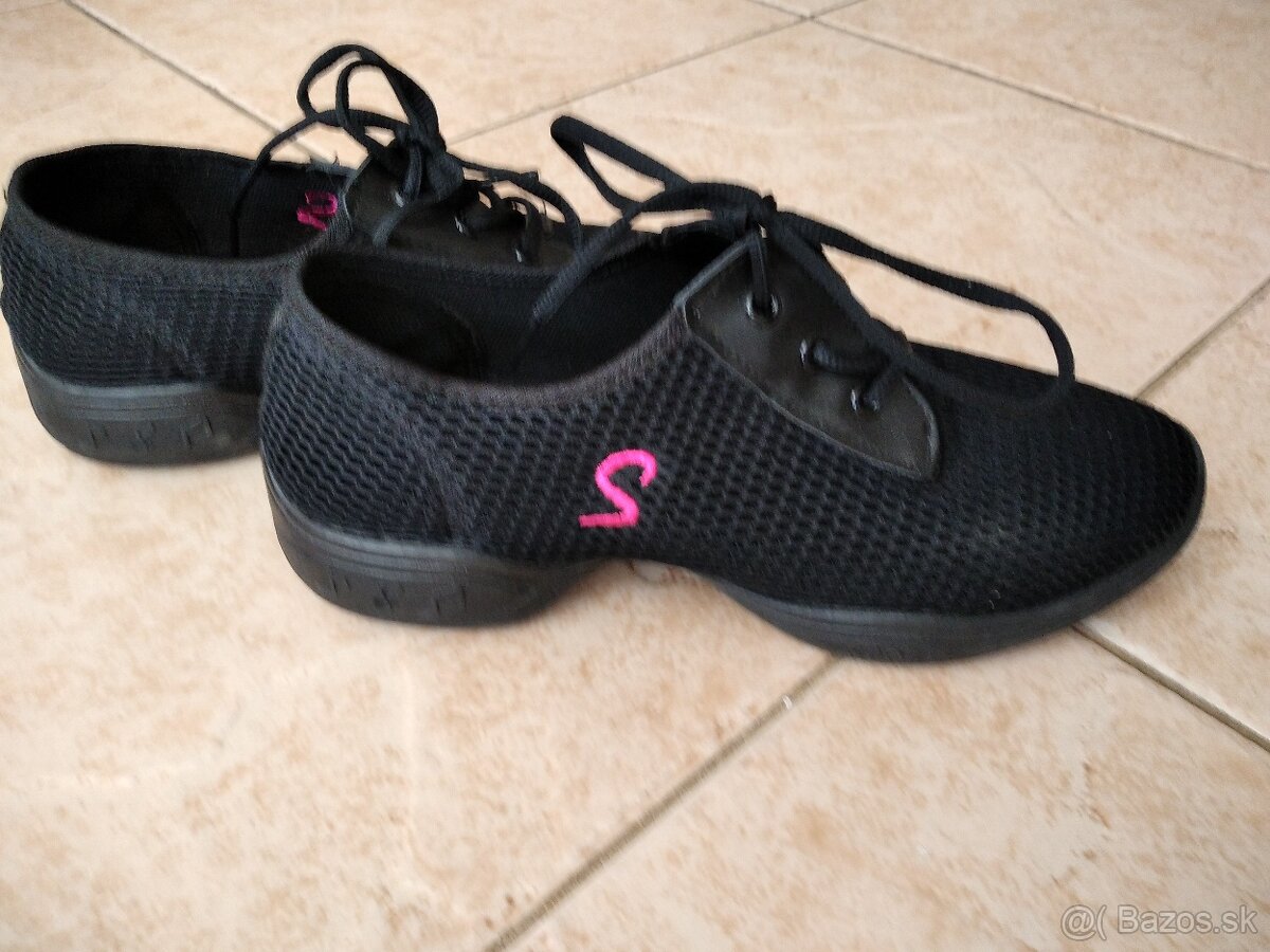 Čierne tenisky - 10
