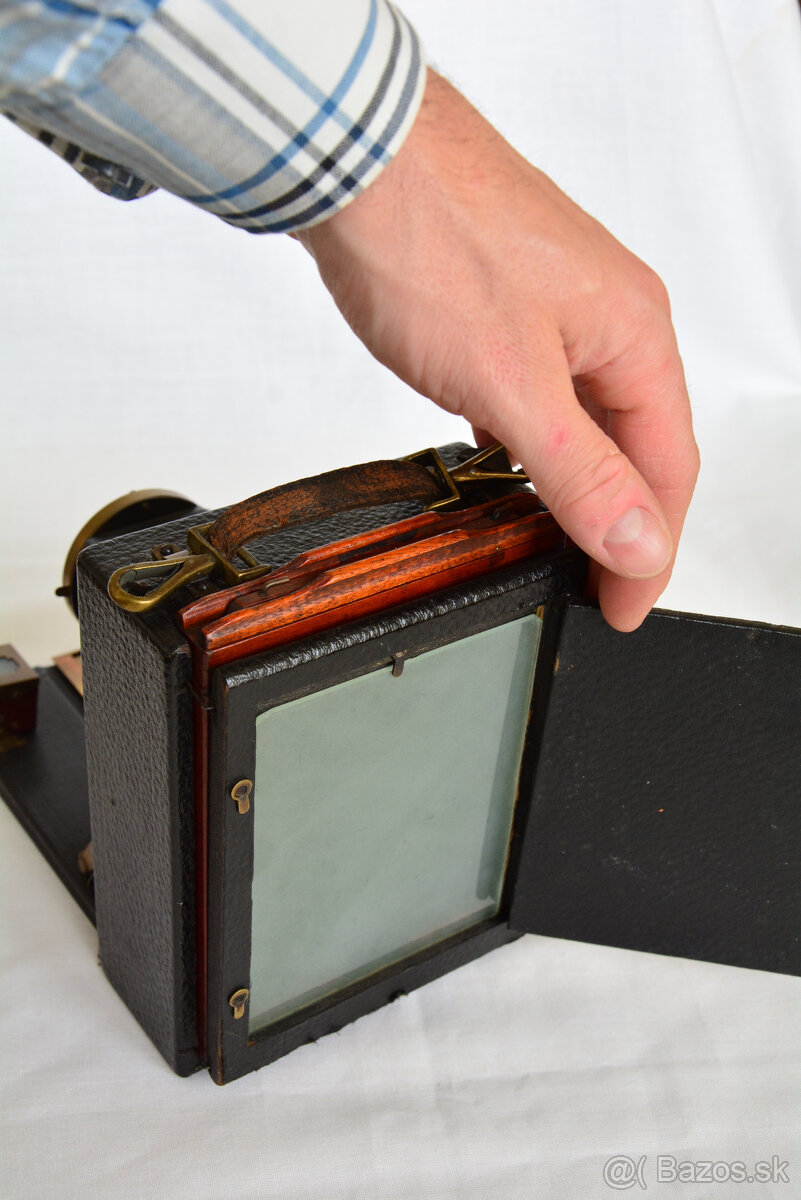 starožitný fotoaparát americký - 10