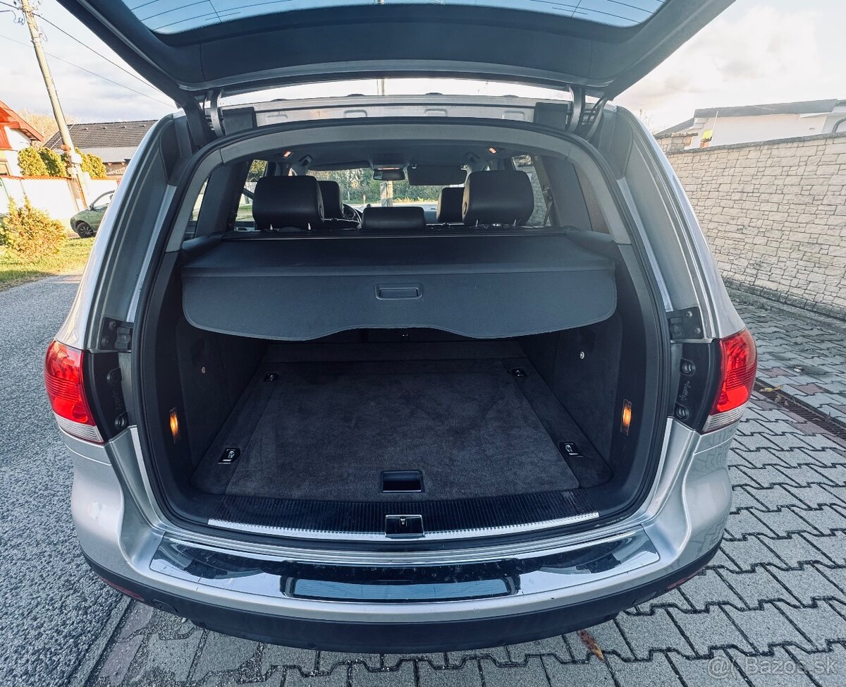 VOLKSWAGEN TOUAREG - 10