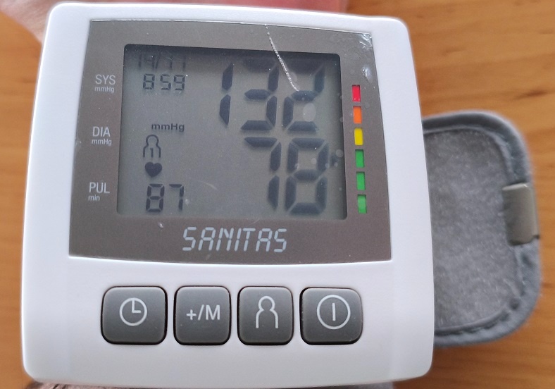 Tlakomer Sanitas SBC 25, tlakomer na zápästie s pamäťou - 10