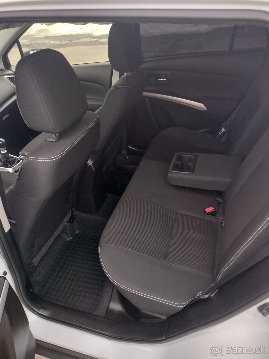 Predám Suzuki SX4 S Cross 1.4 benzin 103kw, 24000 km - 10