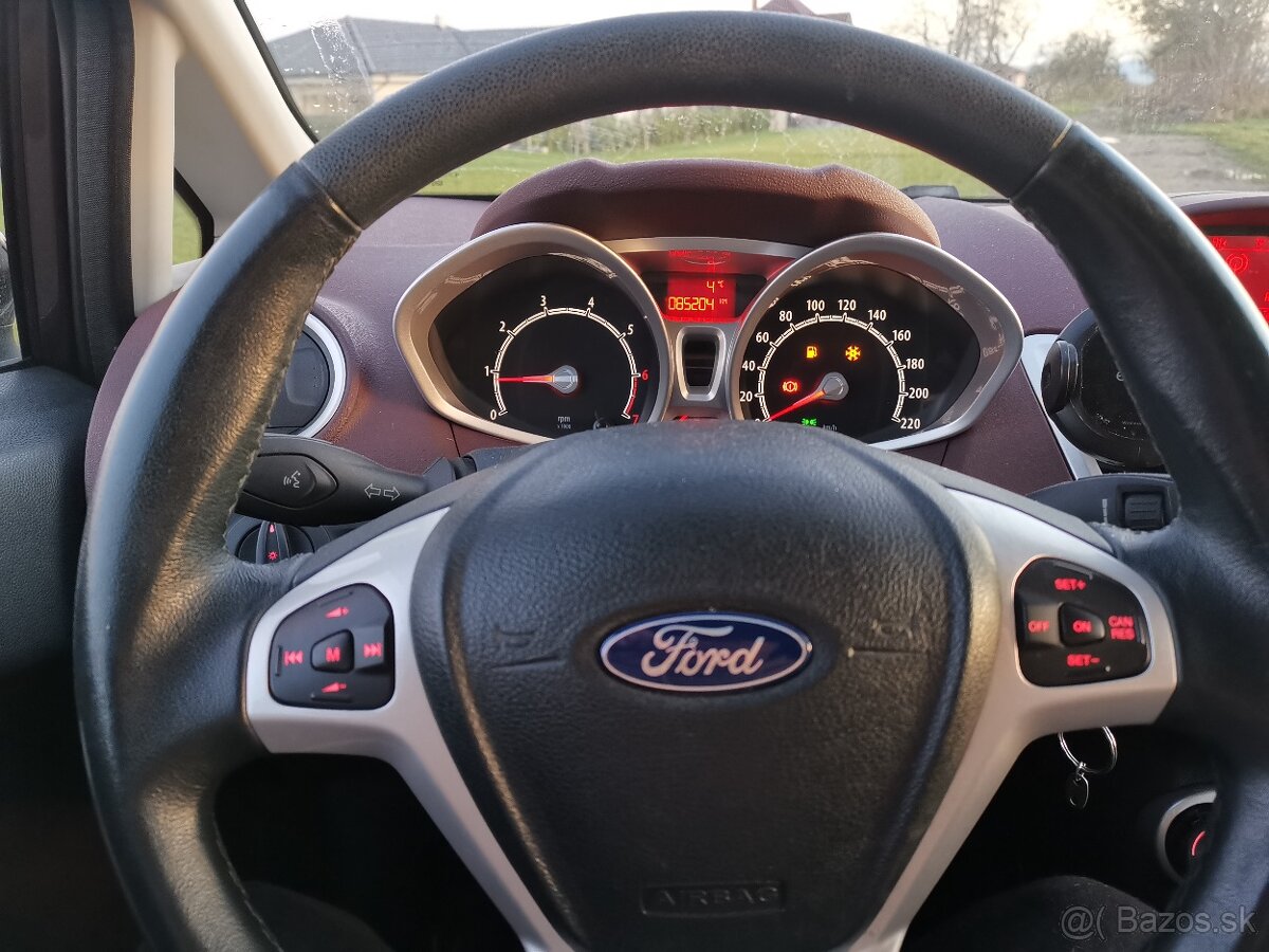 Ford Fiesta 1.4,71kw 85tis. 1.Majiteľ - 10