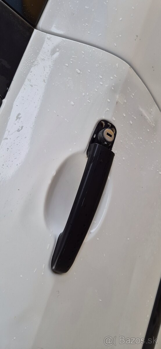 Peugeot 307 plne pojazdný - 10