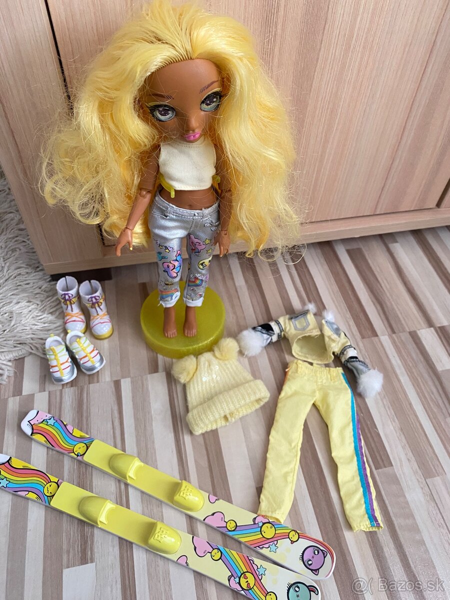 Bábiky Rainbow High - 10