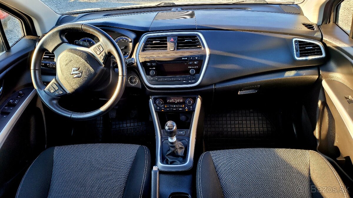 Suzuki SX4 S-CROSS 1,6-88kw - 10