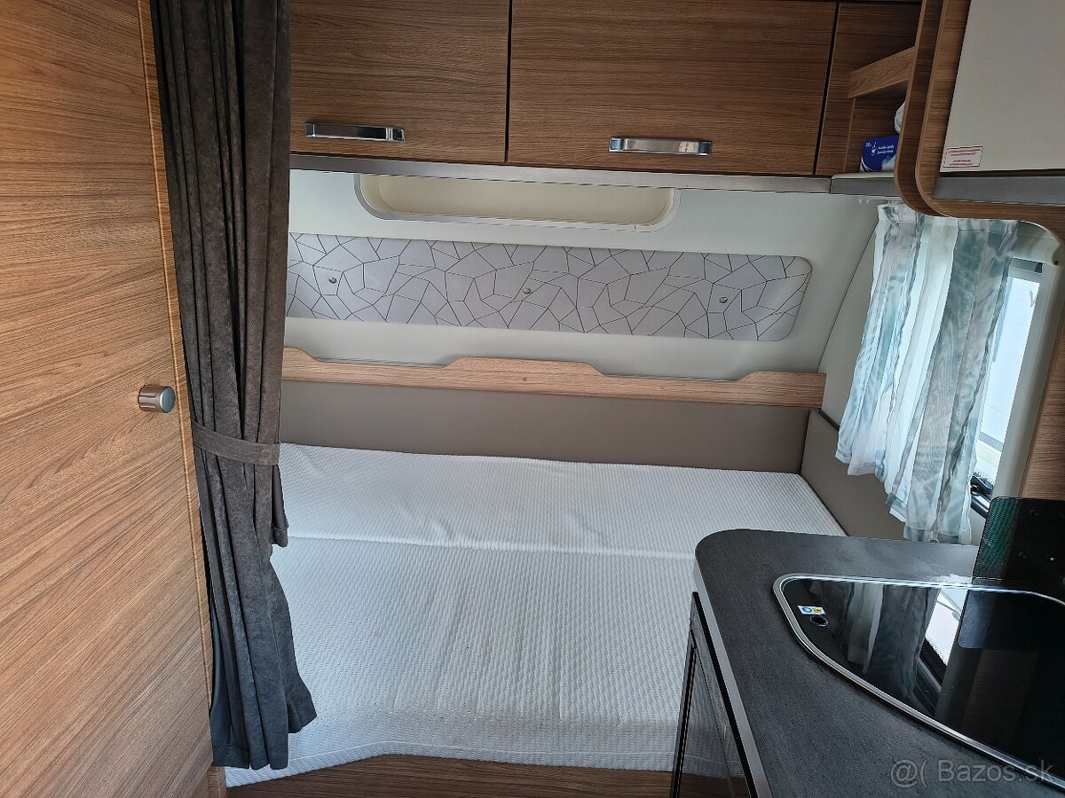 Karavan Weinsberg 390QD ,rok 2022 , 850/1100kg - 10