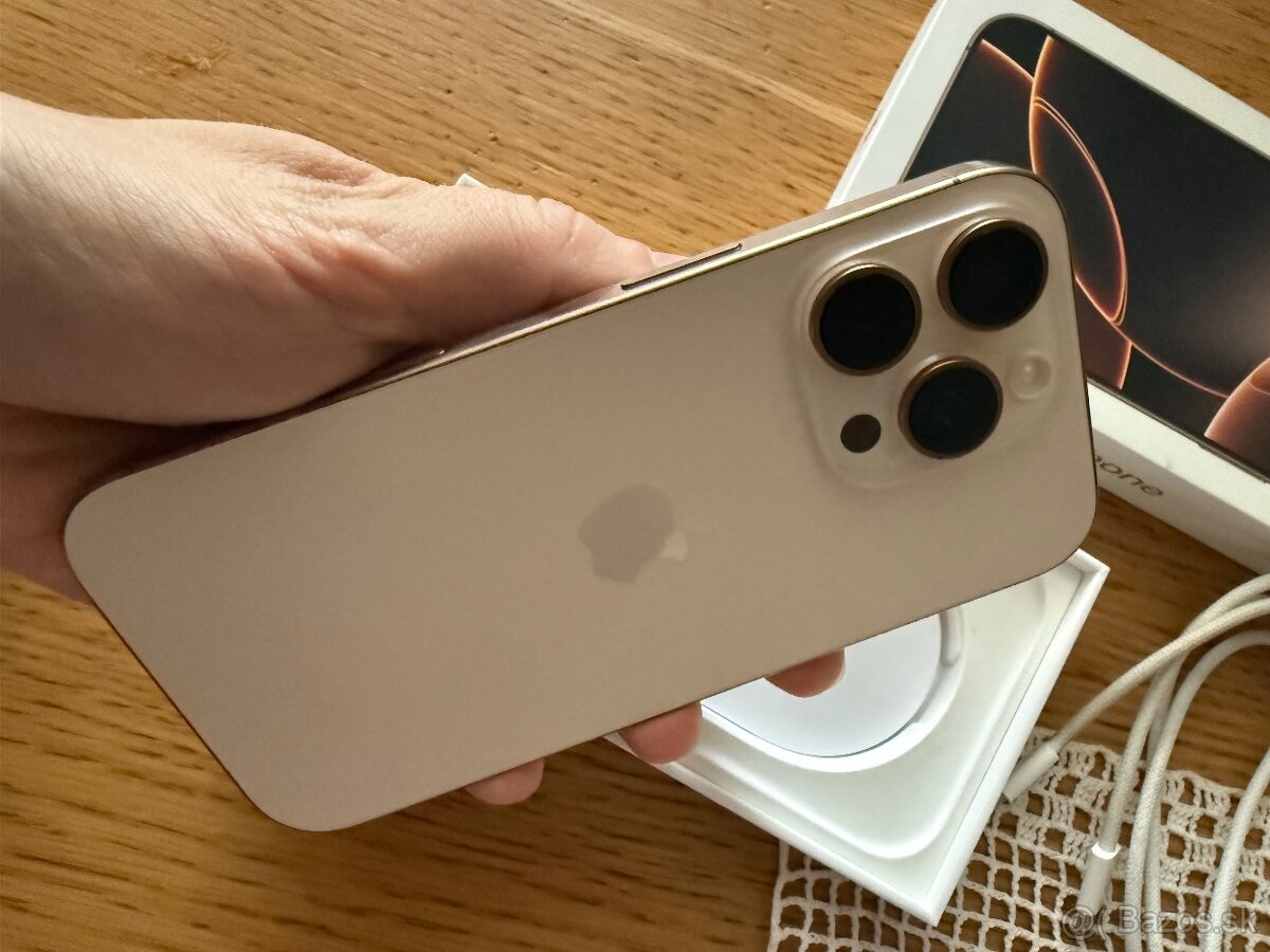 Apple IPhone 16 Pro - 10