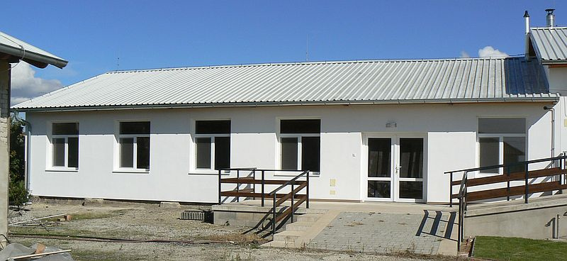 Prenájom budovy pre obchod a služby - 10