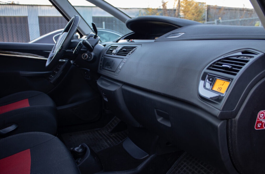 Citroën C4 Picasso - 10