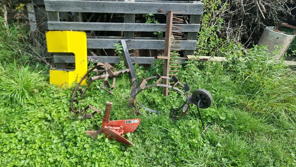 Predám stavebnicu VARI PONY II - 10