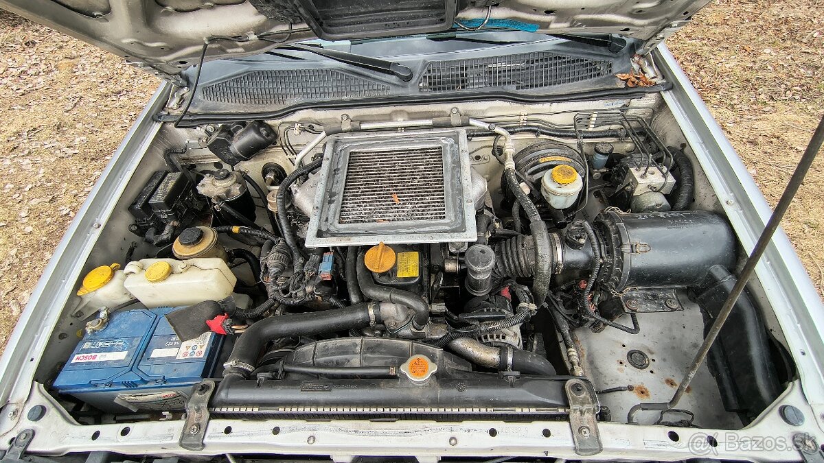Nissan Terrano 2 - 10