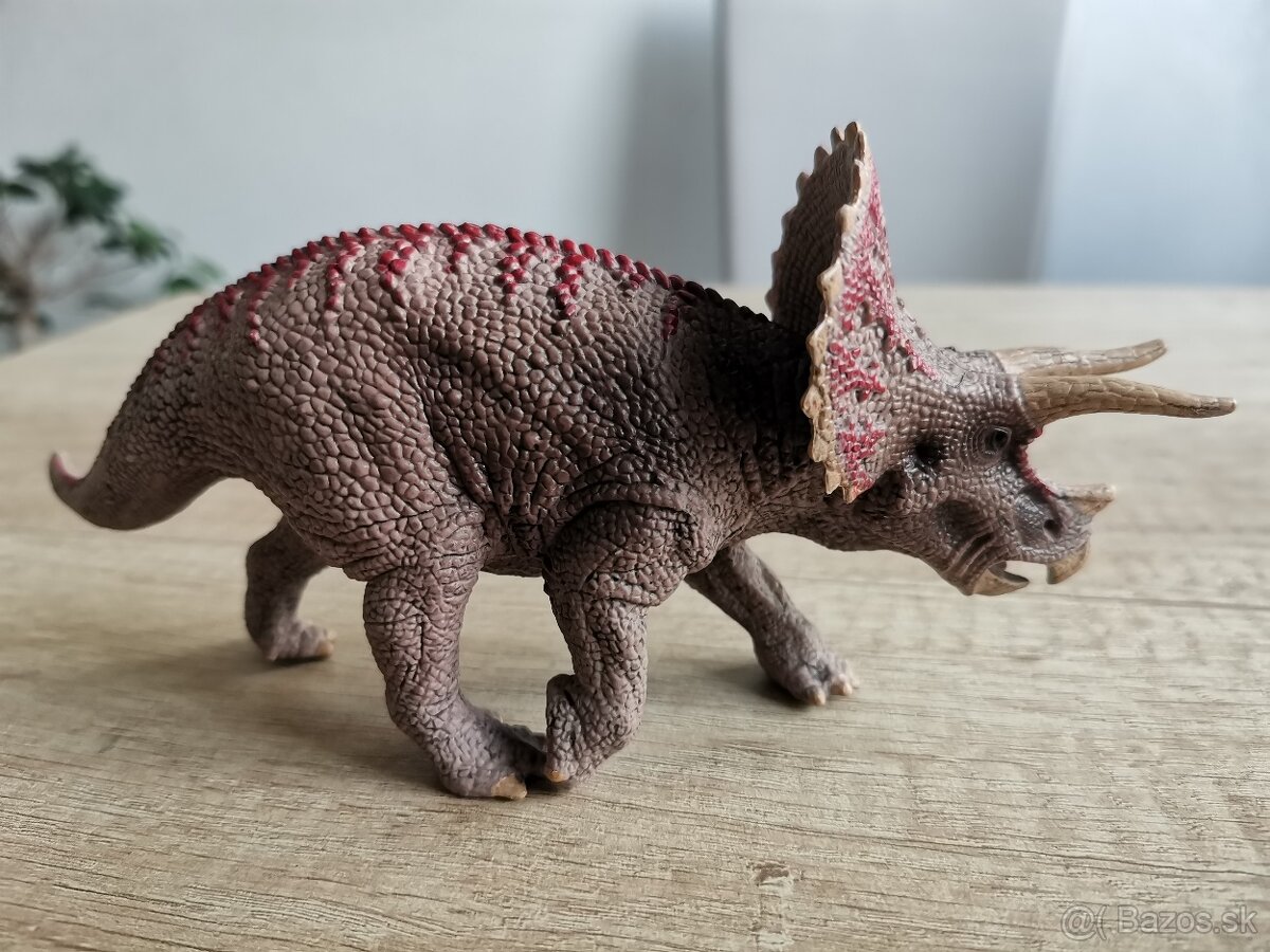 Výstavné dinosaury - 10