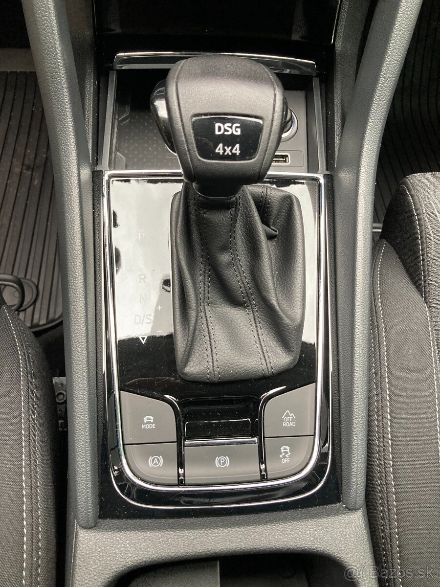 Karoq 2.0 TDI 110KW 4X4 - automat - 10