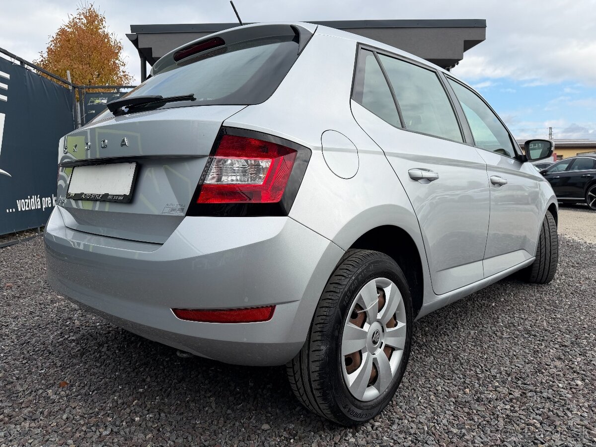 Škoda Fabia 1.0 MPI 60k Active - 10