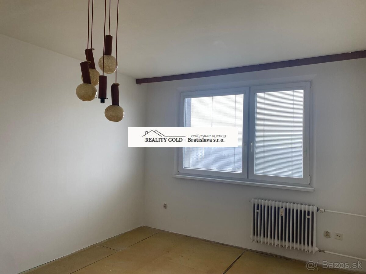 REZERVOVANÉ... NA PREDAJ: 2 izbový byt Estónska - 10