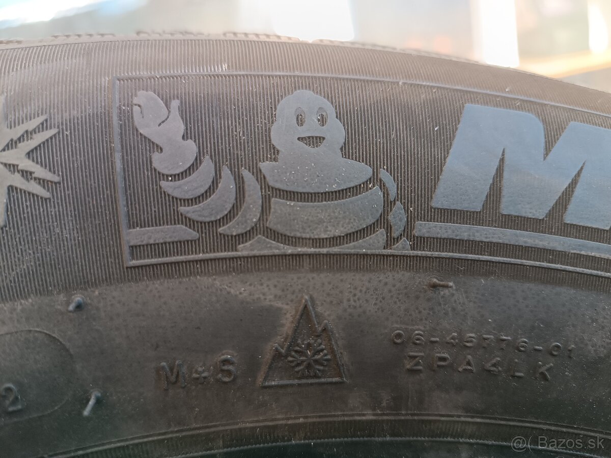 MICHELIN 205/60 R16 - 10