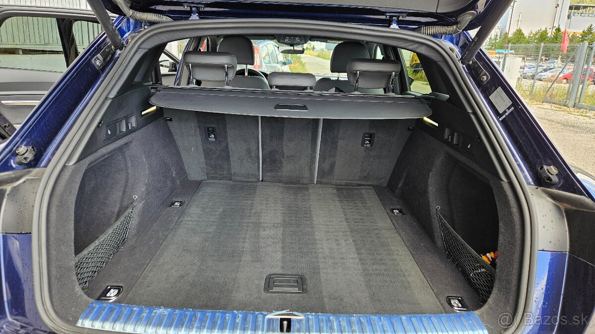 Audi E-tron 55 quattro S line 300kW - 10