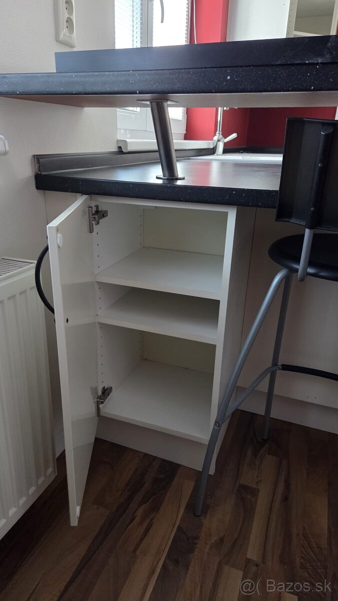 Predam starsiu IKEA kuchynu - 10