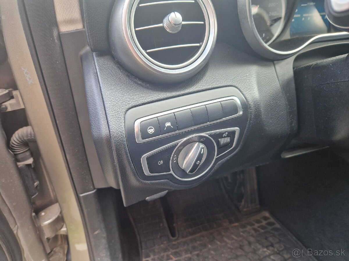 Mercedes W205 C220 2019 143kw facelift - 10