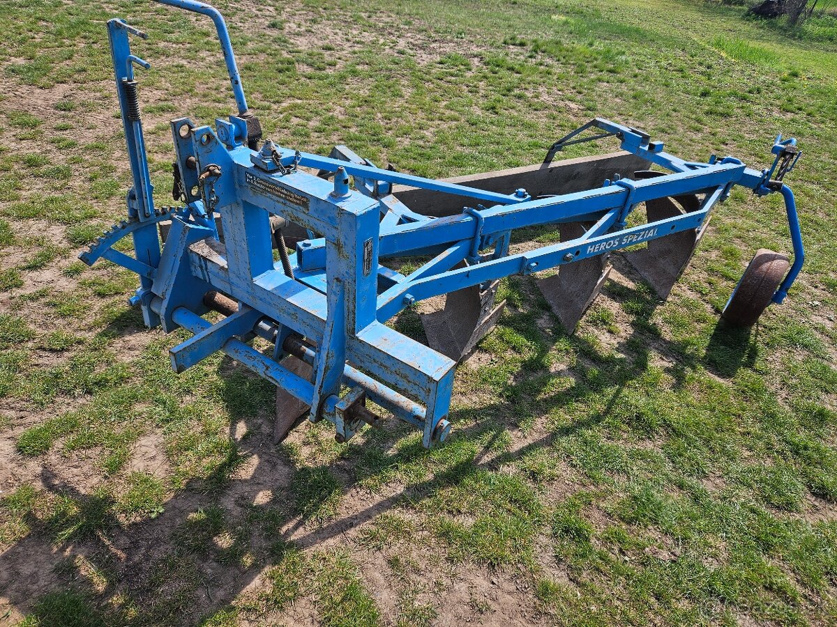 Pluh Vogel&noot - 10