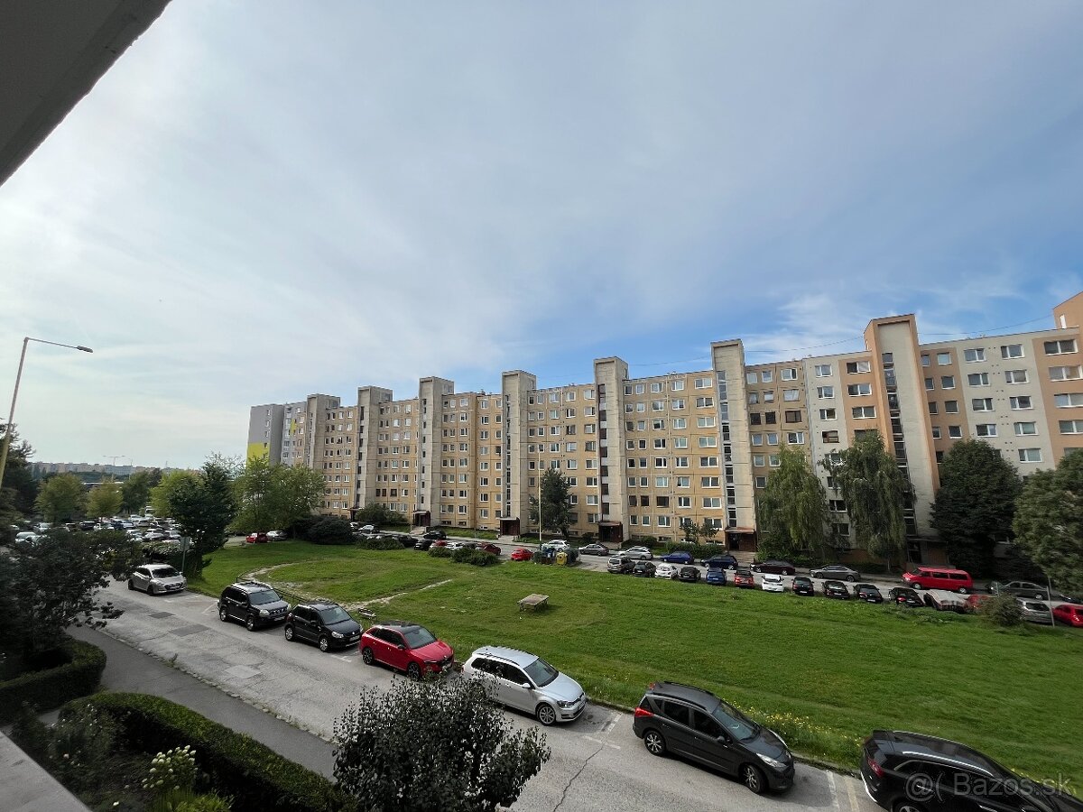 1 izbový zariadený byt Košice - 10