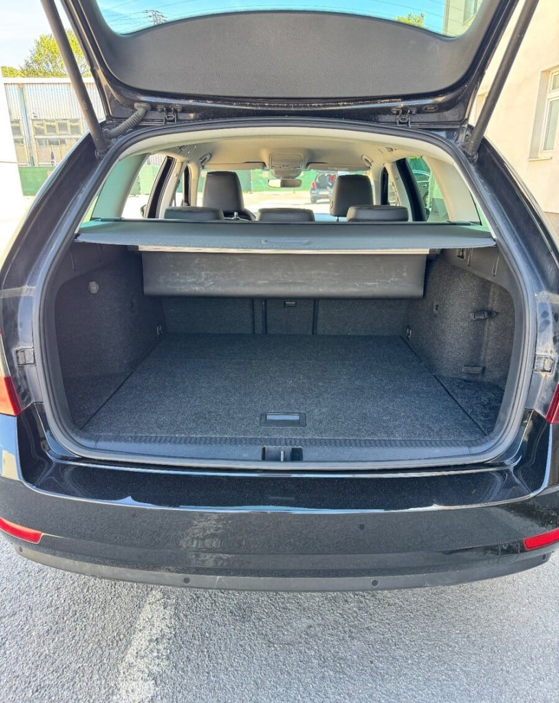 Škoda Octavia Combi 2019 - 10