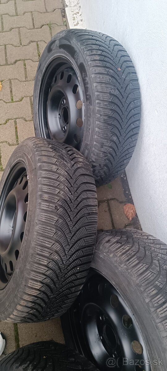 Predaj 4x zimne pneumatiky na plechovych diskoch - 10