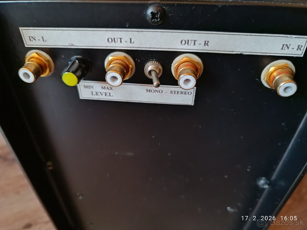 SHAN... aktívny subwoofer CZ - 10