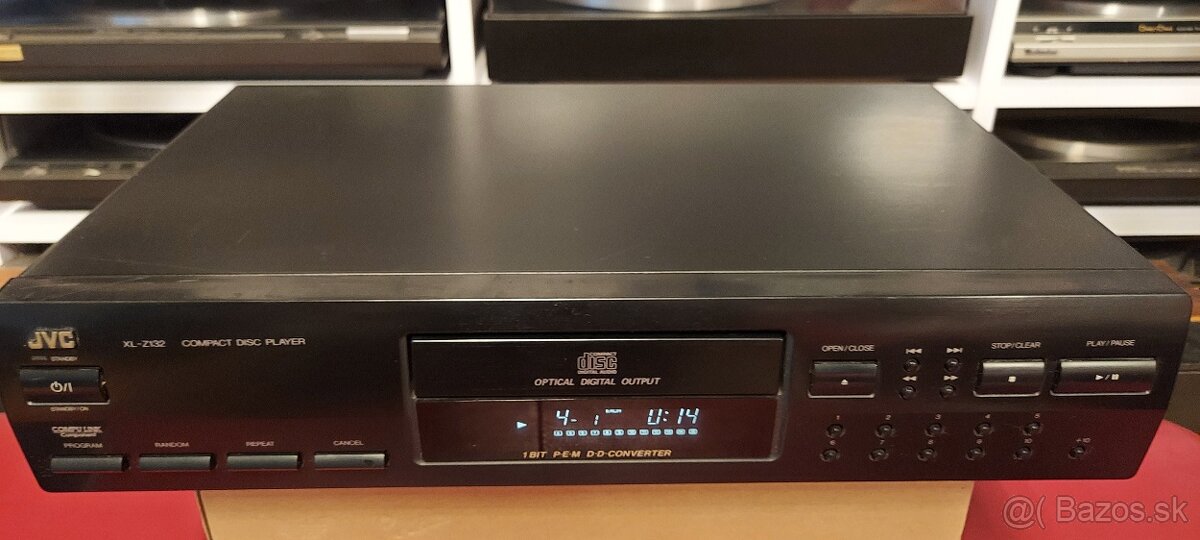 Predám CD prehrávače JVC - 10