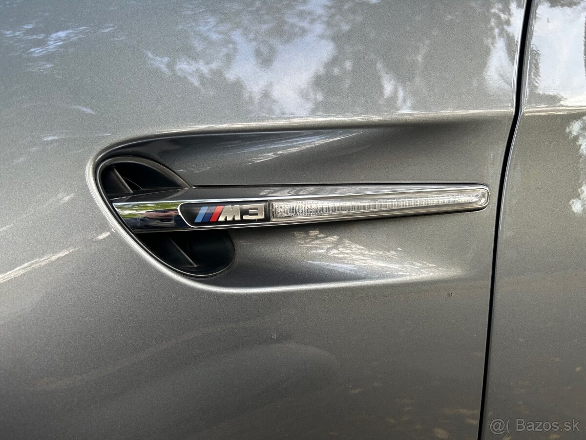 BMW M3 4.0 V8 Cabrio - 10