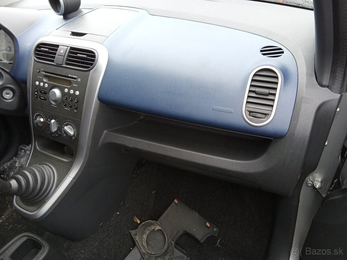 Suzuki splash 1.2i 2009 strieborná metalíza - 10