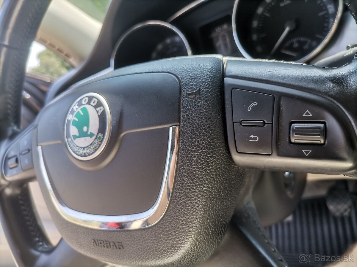 Škoda SuperB 4×4, 125 kw - 10