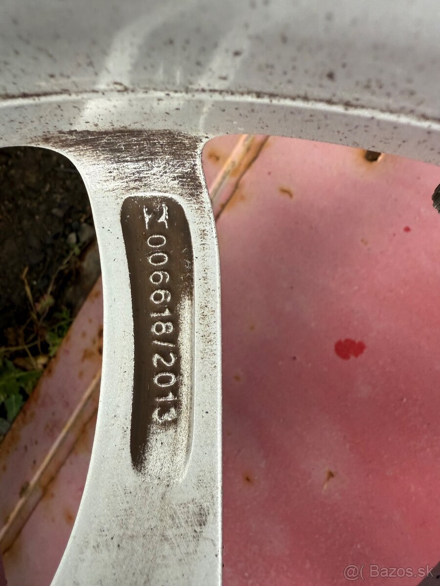 Hliníkové disky BMW + Pneu 5x120 7J x 16H2 ET 40 - 10