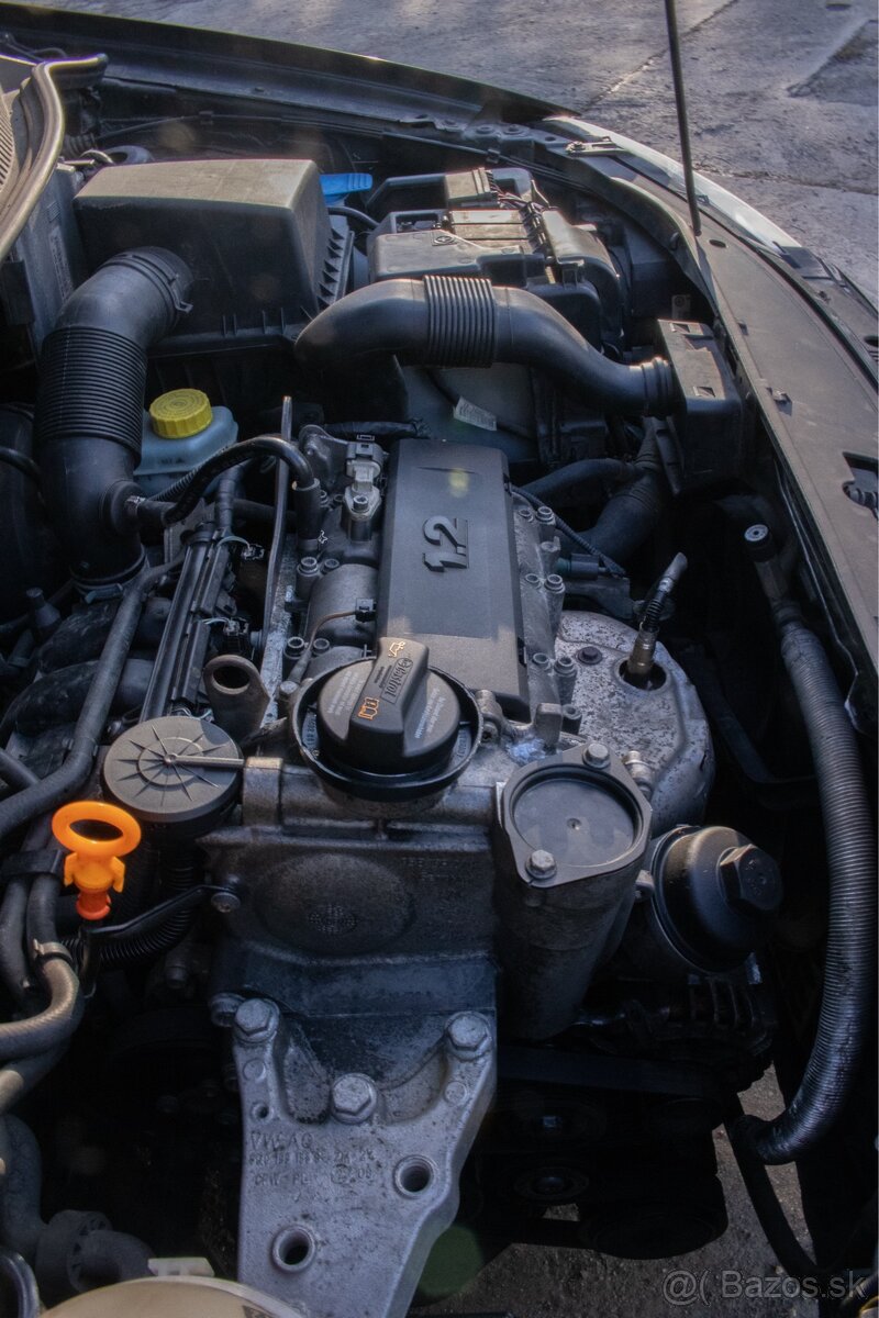 VW Polo 1.2 12V - 10