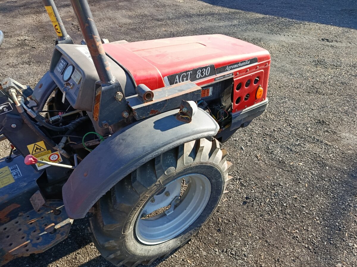 Malotraktor AGT 830 s SPZ - 10