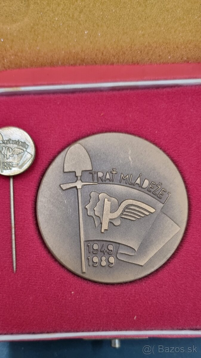 Rozličné medaile - 10