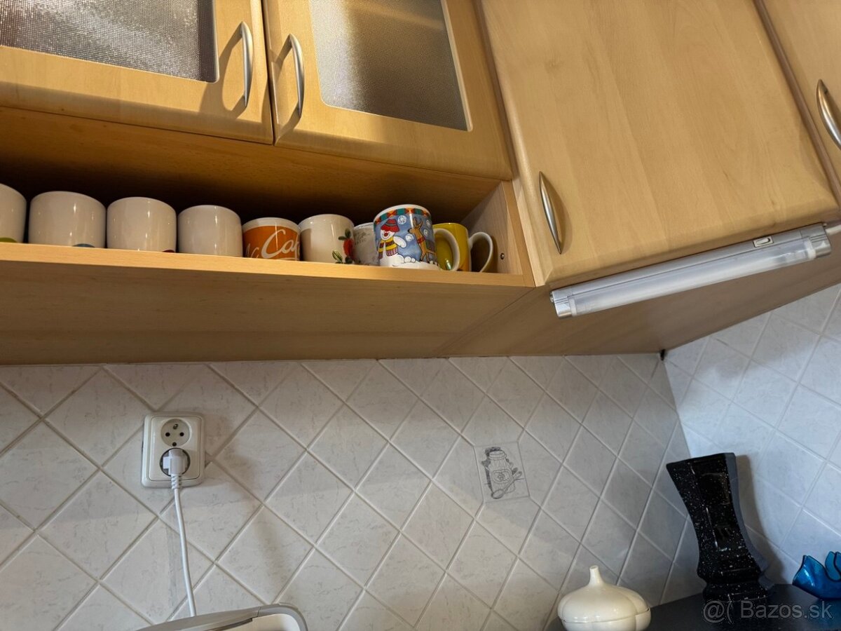 Kuchyňa, šporák, trúba, digestor, mikrovlnka komplet - 10