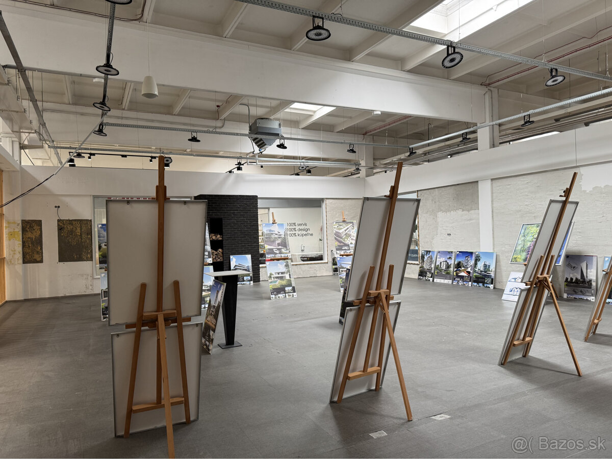 Prenájom showroomu 213 m² v obchodnom centre NEW LIVING CENT - 10