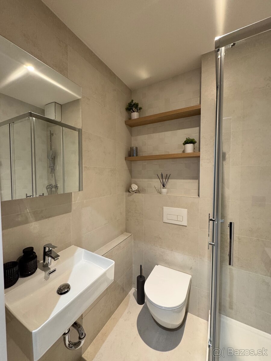 Prenájom 1,5 izbového bytu - 10